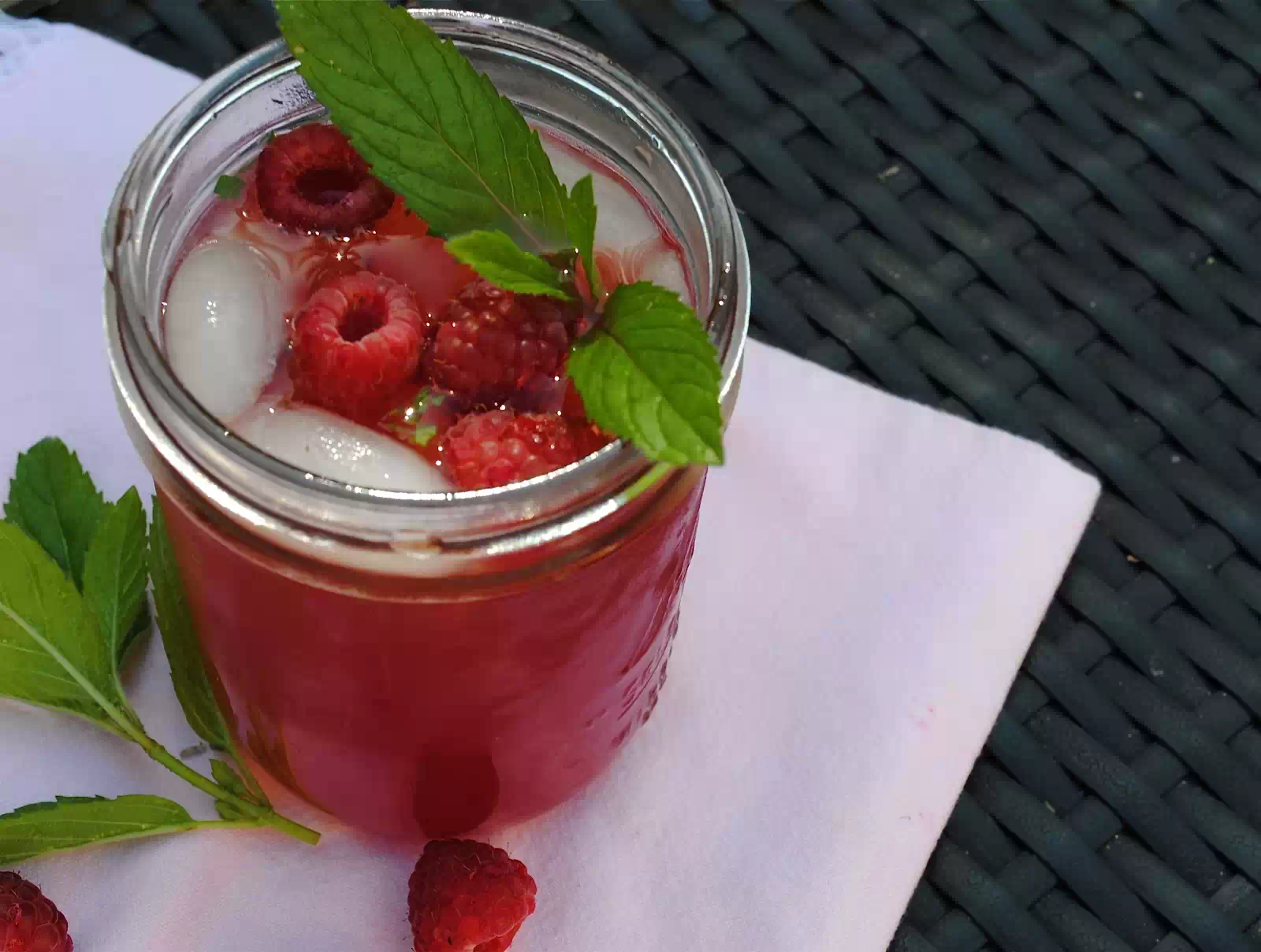 raspberry leaf tea drink recipe